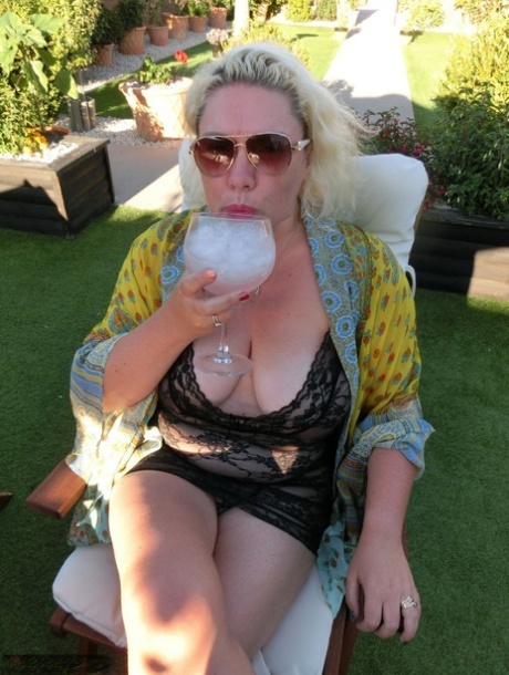 busty bbw gilf sex img