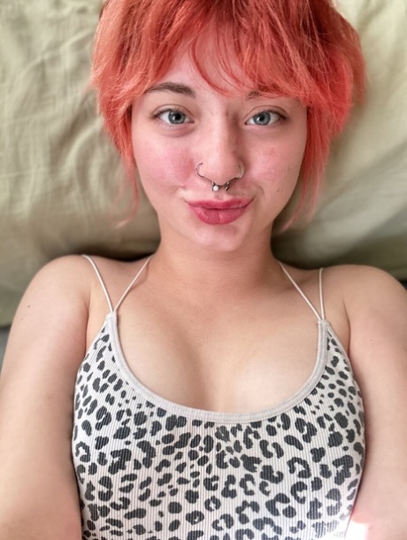 fat oily hot naked pics