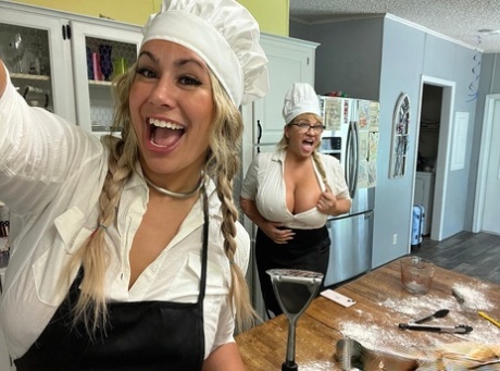 fat kitchen erotic img